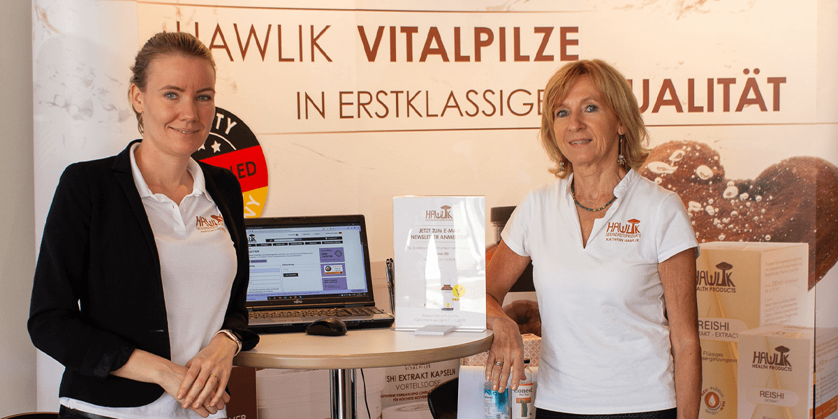 Kerstin Konstantino am Hawlik Stand